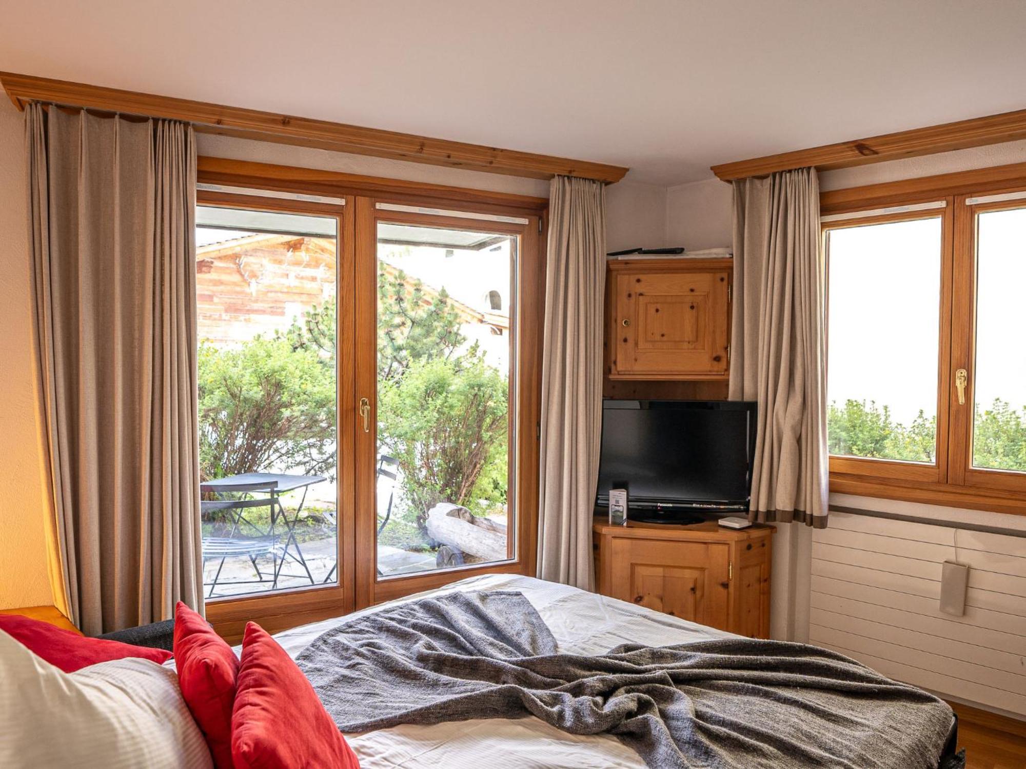 Apartment Chesa Vadret Surlej By Interhome 외부 사진
