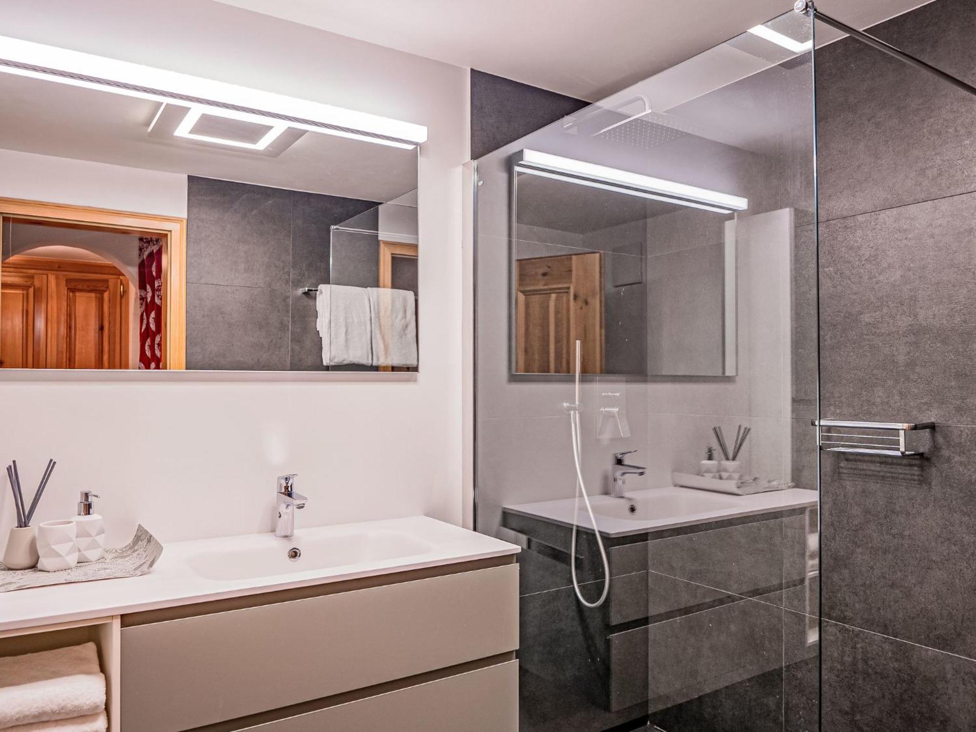 Apartment Chesa Vadret Surlej By Interhome 외부 사진