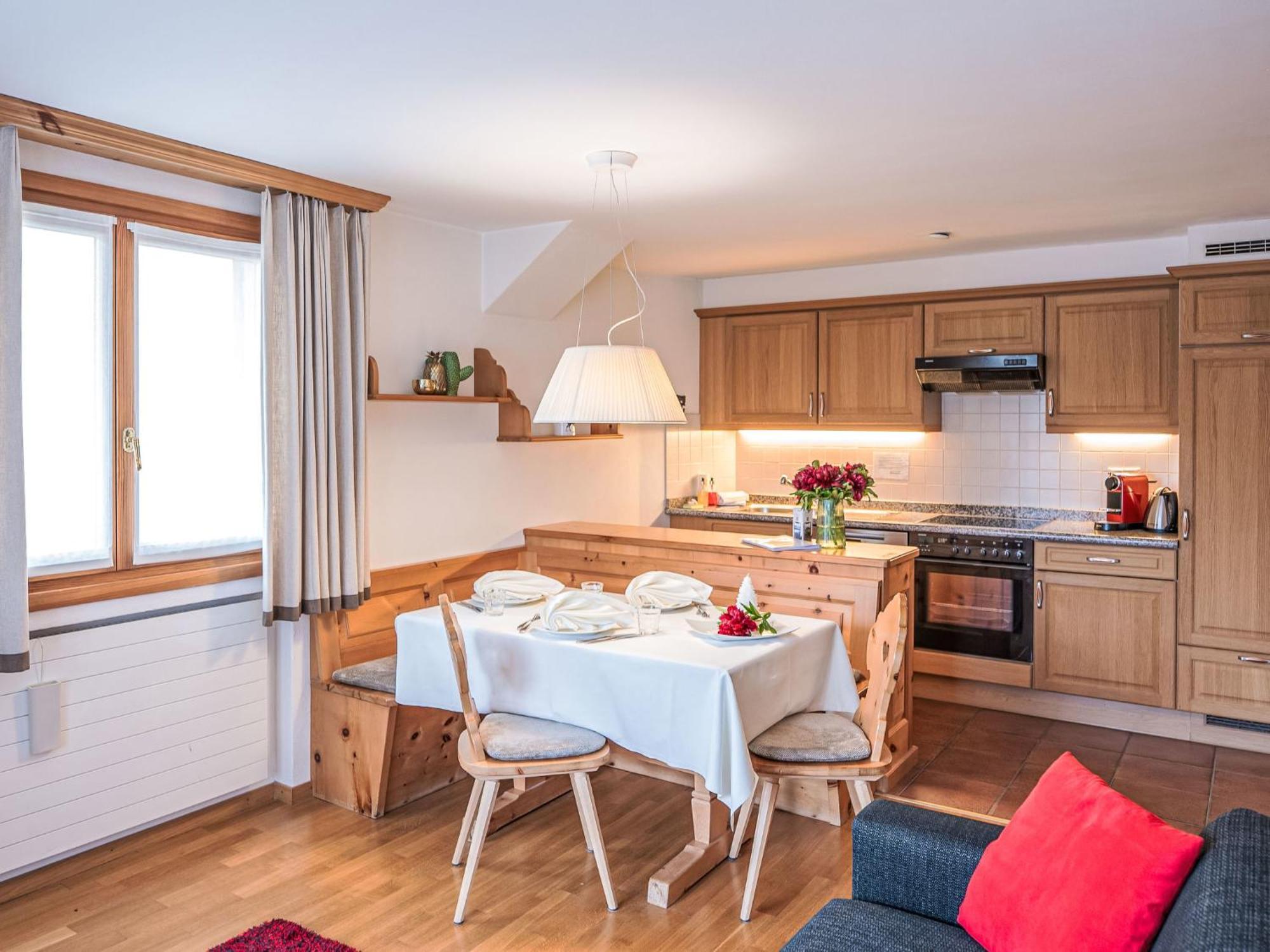 Apartment Chesa Vadret Surlej By Interhome 외부 사진